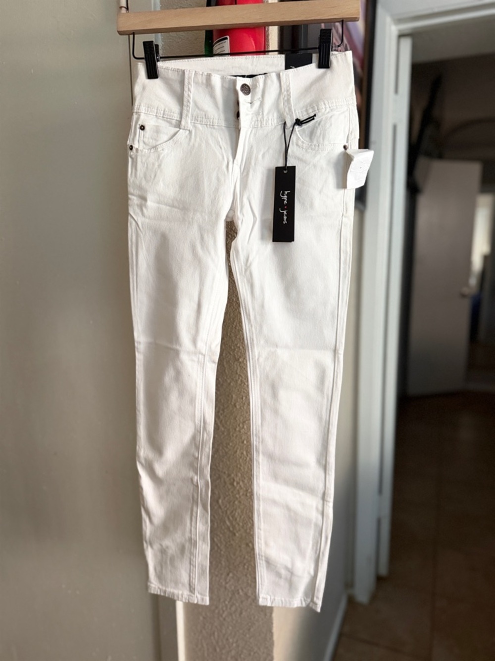 White Skinny Jeans - Women's Slim Fit